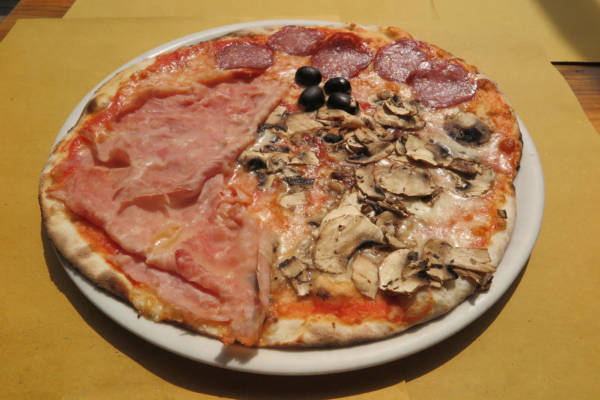 tomato, mozzarella, olives, ham, mushrooms, salami