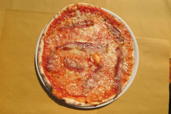 tomato ,mozzarella, pecorino cheese and bacon