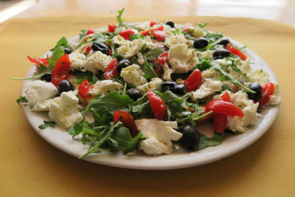 buffalo mozzarella ,cherry tomatoes ,rocket , olives