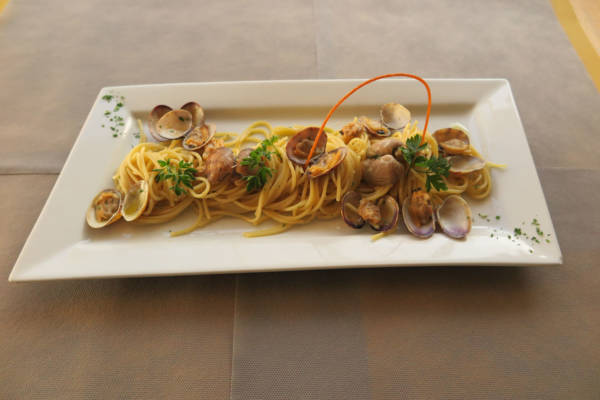 Spaghetti with Clams